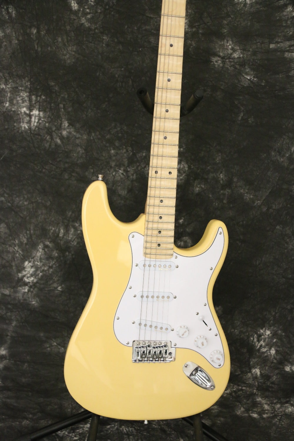 Электрогитара  — реплика Fender Stratocaster купить на Алиэкспресс